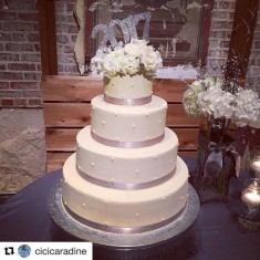 Edgar,s Bakery, Gâteaux de mariage
