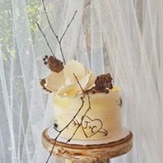 Couture Cakes of Greenville, お祝いのケーキ, № 24427