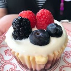 Cake Design Cupcakes & Bakery, 축제 케이크