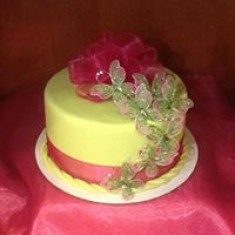 Mrs. Pumpkin's Bakery & Deli, Theme Cakes
