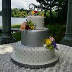 Classic Cheesecakes & Cakes, Wedding Cakes, № 29000
