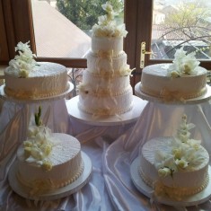 Compliment Cakes, Hochzeitstorten