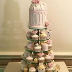 No. 82 Cake Studio, Свадебные торты, № 30802