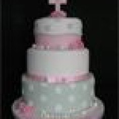 The Cake Cupboard, Cakes for Christenings
