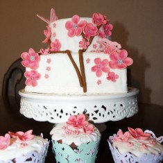 Fleur D Liz Bakery, お祝いのケーキ