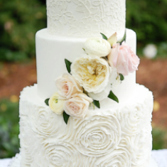 Ellas Celestial Cakes, Hochzeitstorten