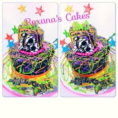 Roxana's, 축제 케이크