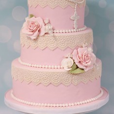 Pearls and Spice, Cakes for Christenings