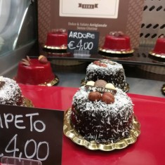  Napoleoni, Fruit Cakes