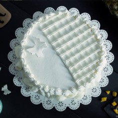Alice, お祝いのケーキ