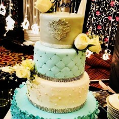 Beyond, Свадебные торты