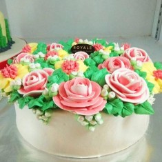 Royale Bakery, Festliche Kuchen