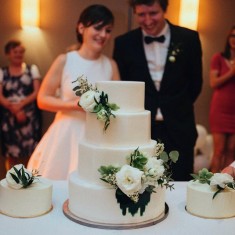 Édesség, Свадебные торты