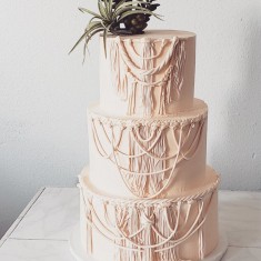 Loft 22, Wedding Cakes