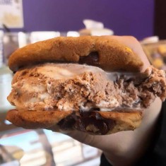  Insomnia Cookies, お茶のケーキ, № 89869