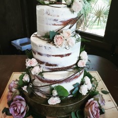 Oh Snap, Wedding Cakes