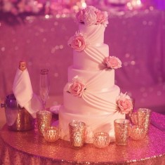  Ann's Designer , Wedding Cakes