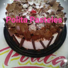  Polita Pasteles, お祝いのケーキ