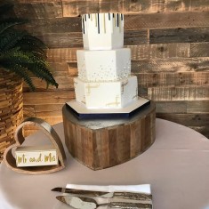  Mrs Mc's, Wedding Cakes