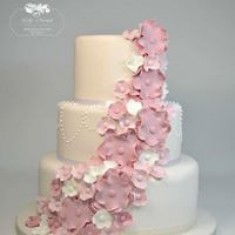 Lily Monet, Wedding Cakes