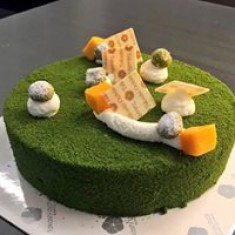 Takashi Ochiai Pastisseria, Theme Cakes