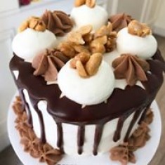 Cake Design Cupcakes & Bakery, Тематические торты