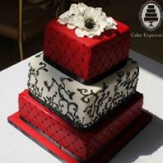 Cake Expectations, Torte da festa