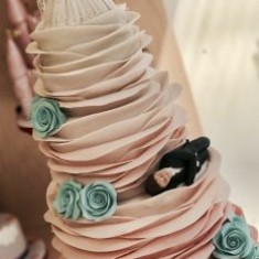 The Cake Shop , Pasteles de boda