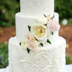Ellas Celestial Cakes, Свадебные торты