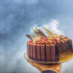 Muskan, 축제 케이크