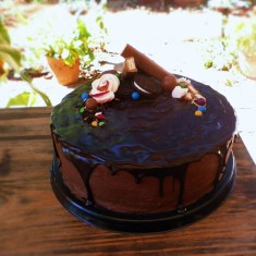 Uni Cakes, お祝いのケーキ