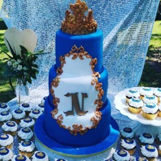 Bee's Cupcake , 축제 케이크