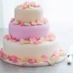 Лючано, Свадебные торты