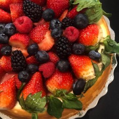Hurst Bakery, Frutta Torte