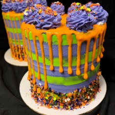  Twisted Sisters, Festliche Kuchen